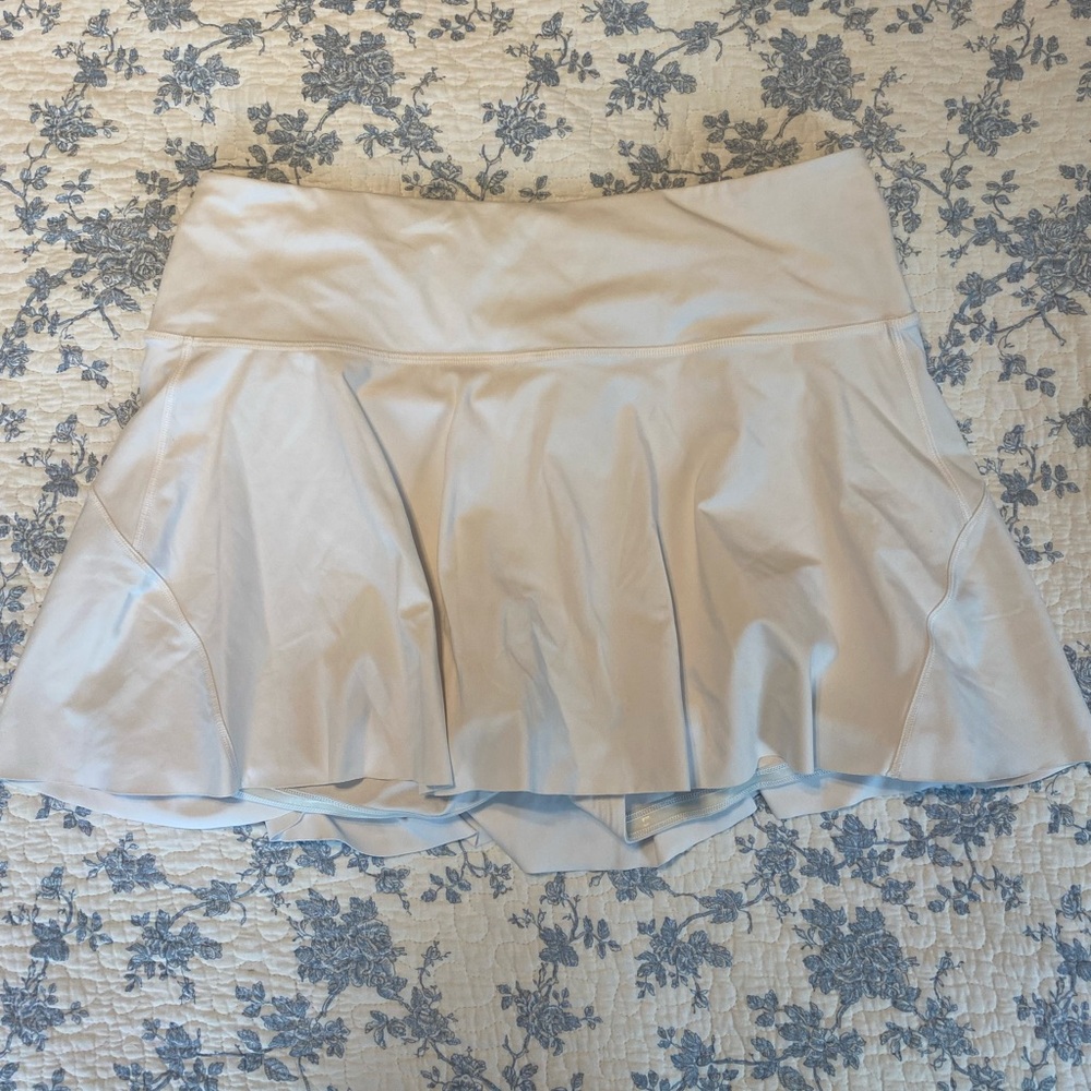 Athleta Ace White Tennis Skort 13.5” Size Large